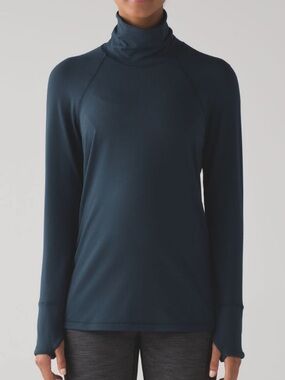 LULULEMON Hill And Valley Turtleneck in Nocturnal Teal (Navy) sz 6